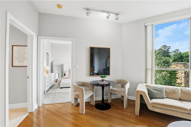 2626 Peachtree Road NW 606, Atlanta, GA 30305