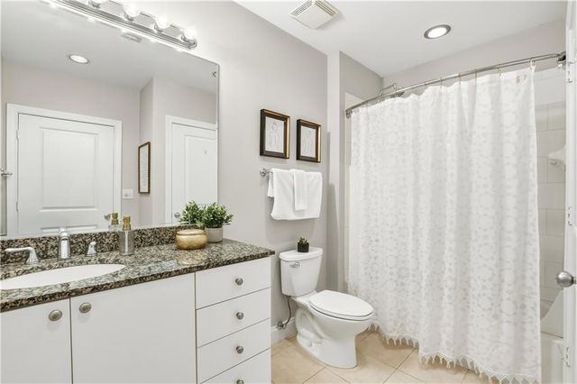 2626 Peachtree Road NW 606, Atlanta, GA 30305