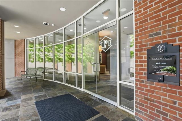 2626 Peachtree Road NW 606, Atlanta, GA 30305