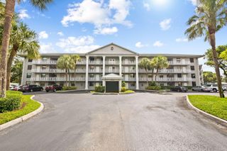 1502 Whitehall Drive 403, Davie, FL 33324