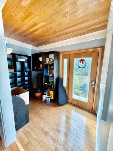 64 Robertson 64, Quincy, MA 02169