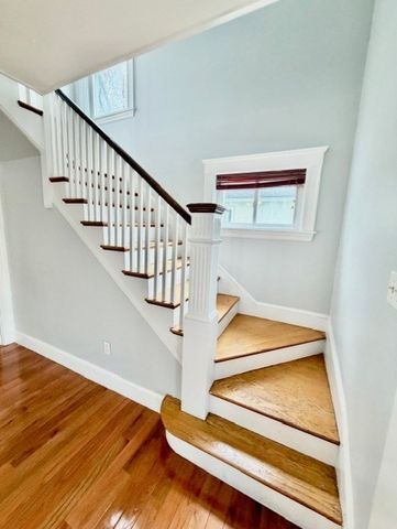 64 Robertson 64, Quincy, MA 02169