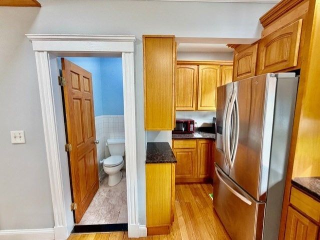 64 Robertson 64, Quincy, MA 02169