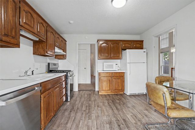 5117 S Spruce Drive, Sand Springs, OK 74063