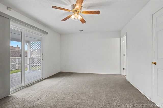 5117 S Spruce Drive, Sand Springs, OK 74063