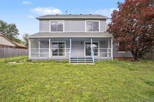 5117 S Spruce Drive, Sand Springs, OK 74063