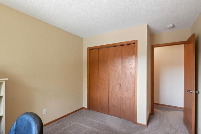 4604 Rosewood Lane N, Plymouth, MN 55442
