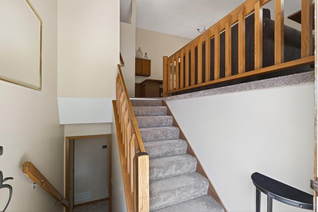 4604 Rosewood Lane N, Plymouth, MN 55442