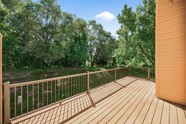 4604 Rosewood Lane N, Plymouth, MN 55442