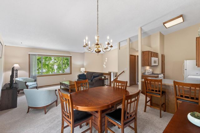4604 Rosewood Lane N, Plymouth, MN 55442