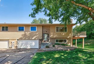 4604 Rosewood Lane N, Plymouth, MN 55442