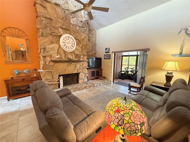 7120 COGNAC DRIVE 1, New Port Richey, FL 34653