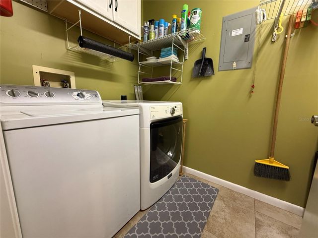 7120 COGNAC DRIVE 1, New Port Richey, FL 34653