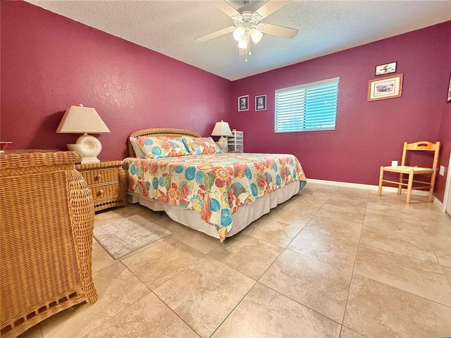 7120 COGNAC DRIVE 1, New Port Richey, FL 34653