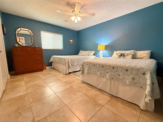 7120 COGNAC DRIVE 1, New Port Richey, FL 34653