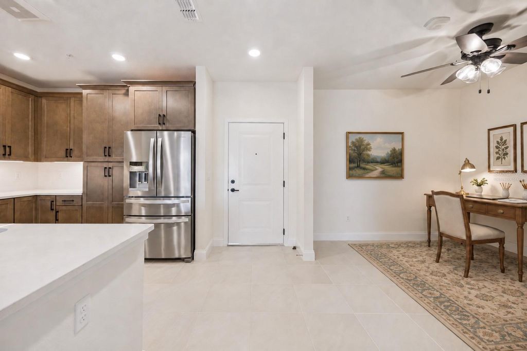 Image 18 of property listing at 7545 LAUREATE BOULEVARD 7201, Orlando, FL 32827