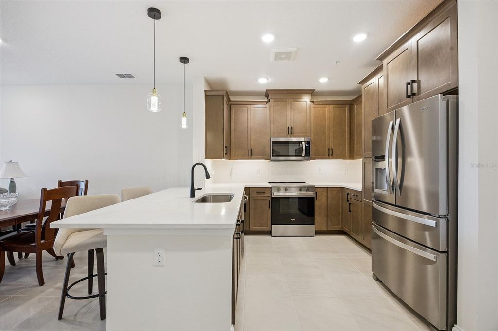 Image 21 of property listing at 7545 LAUREATE BOULEVARD 7201, Orlando, FL 32827