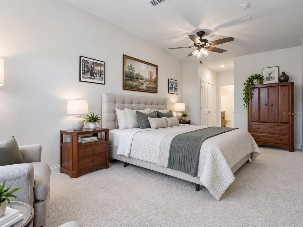 Image 25 of property listing at 7545 LAUREATE BOULEVARD 7201, Orlando, FL 32827