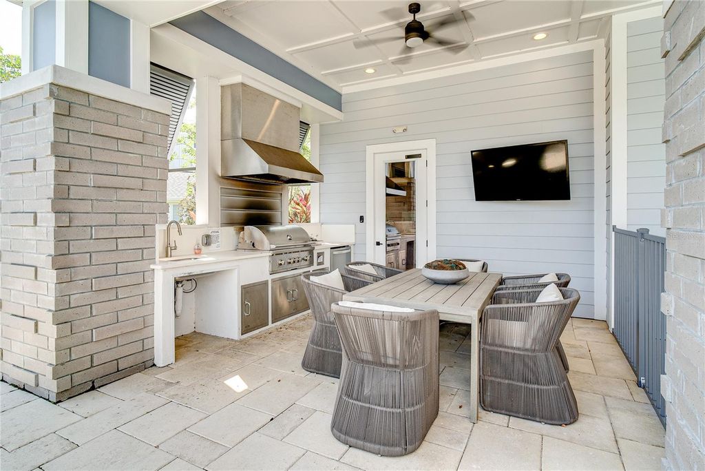Image 48 of property listing at 7545 LAUREATE BOULEVARD 7201, Orlando, FL 32827