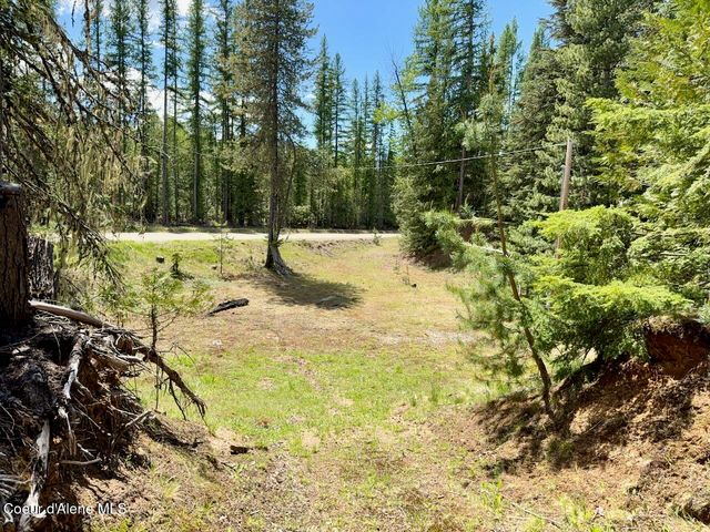 8213 Rapid Lightning RD, Sandpoint, ID 83864