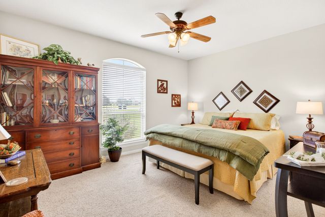 7233 Granville Drive, Mansfield, TX 76063