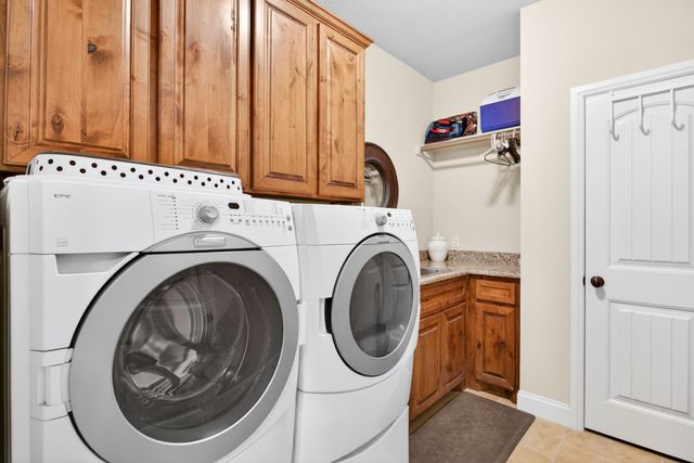 7233 Granville Drive, Mansfield, TX 76063