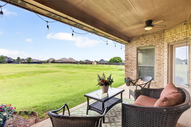 7233 Granville Drive, Mansfield, TX 76063
