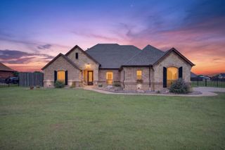 7233 Granville Drive, Mansfield, TX 76063