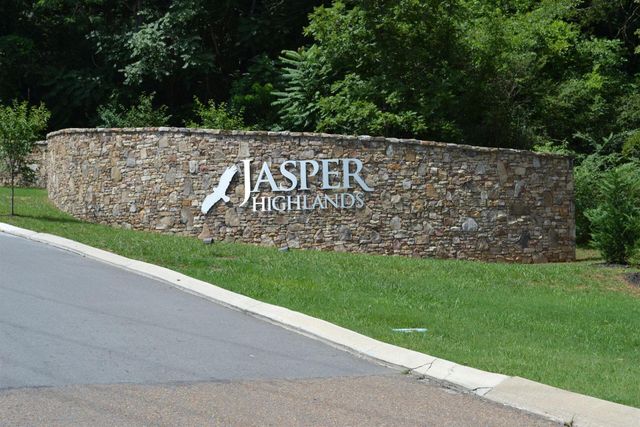 300 Deer Ridge Point 190, Jasper, TN 37347
