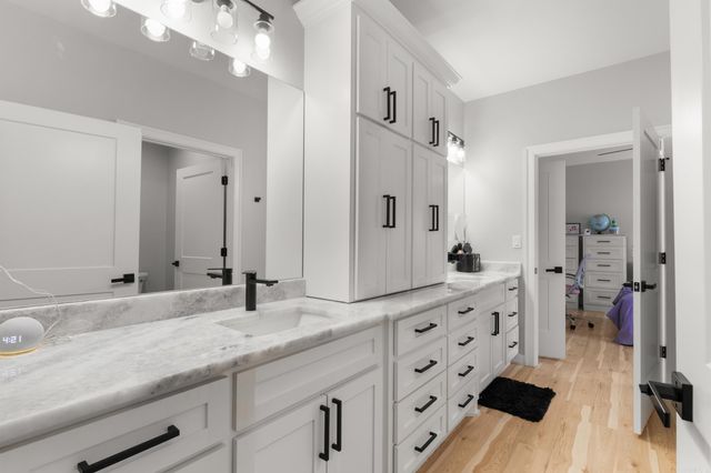 125 Louis Rose Lane, Conway, AR 72032