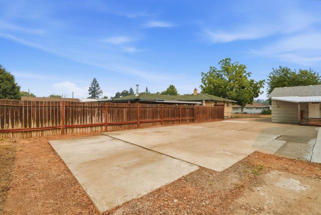 6115 N Cook St, Spokane, WA 99208