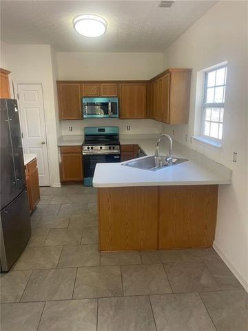 7420 ROYALE Lane, Riverdale, GA 30296