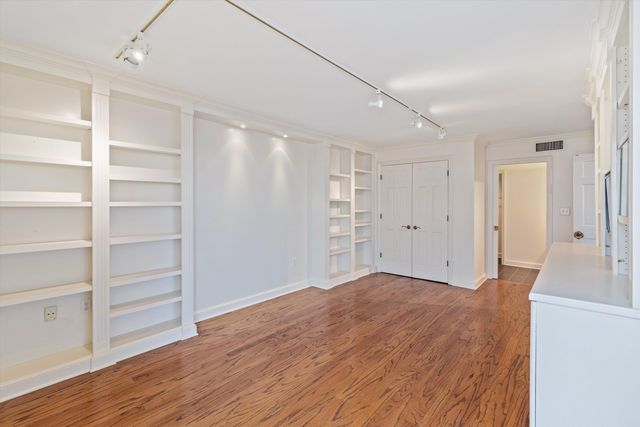 200 Wagner Pl Apt 1407 1408, Memphis, TN 38103