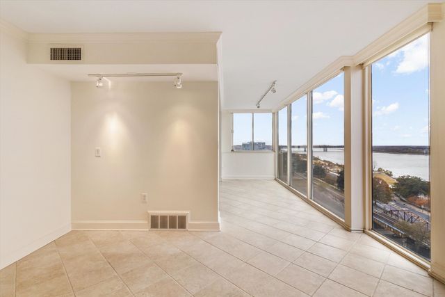 200 Wagner Pl Apt 1407 1408, Memphis, TN 38103