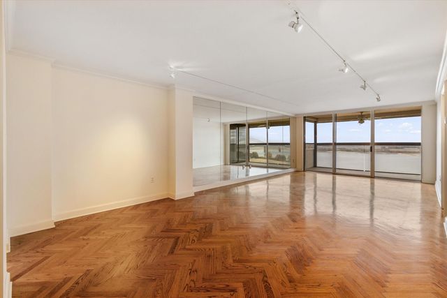 200 Wagner Pl Apt 1407 1408, Memphis, TN 38103