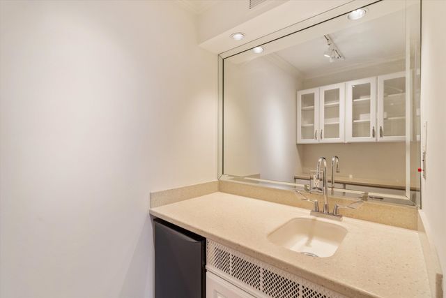 200 Wagner Pl Apt 1407 1408, Memphis, TN 38103