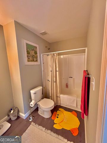 932 Cruce Lake Drive, Hoschton, GA 30548
