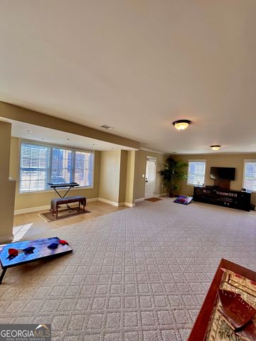 932 Cruce Lake Drive, Hoschton, GA 30548