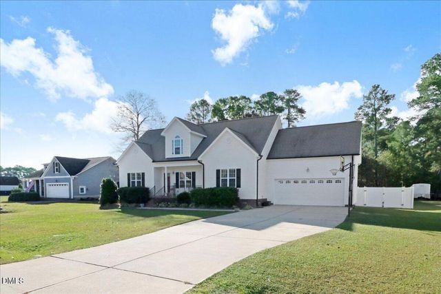 22 Quebec Drive, Selma, NC 27576