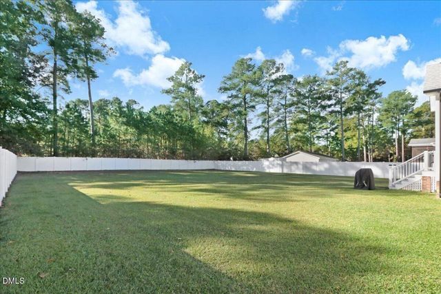 22 Quebec Drive, Selma, NC 27576