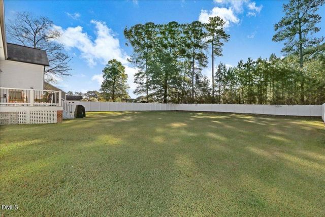 22 Quebec Drive, Selma, NC 27576