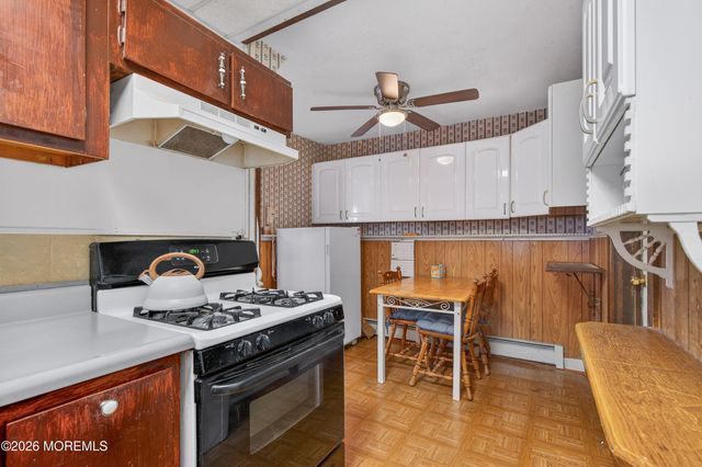 87 W Concourse, Cliffwood Beach, NJ 07735