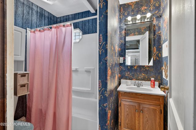 87 W Concourse, Cliffwood Beach, NJ 07735