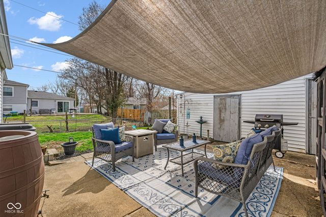 649 Nelson Drive, Mooresville, IN 46158