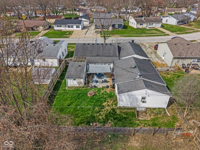 649 Nelson Drive, Mooresville, IN 46158