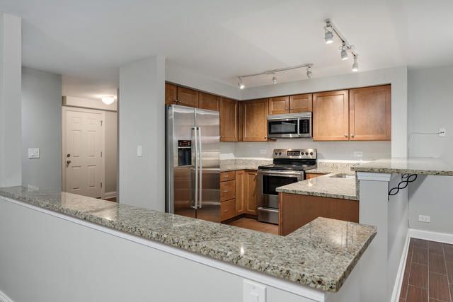 1034 W Armitage Avenue A, Chicago, IL 60614