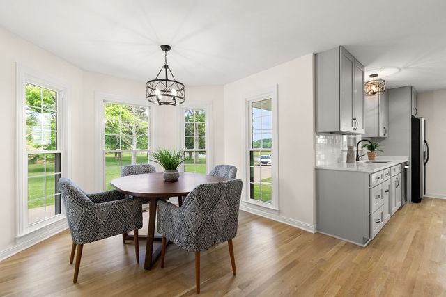 754 Veterans Pkwy, Murfreesboro, TN 37128