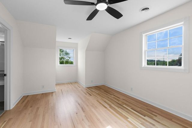 754 Veterans Pkwy, Murfreesboro, TN 37128