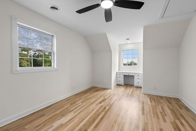 754 Veterans Pkwy, Murfreesboro, TN 37128