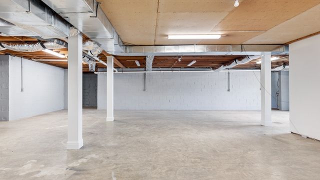 754 Veterans Pkwy, Murfreesboro, TN 37128